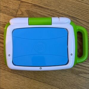 LeapFrog 2-in-1 LeapTop Touch